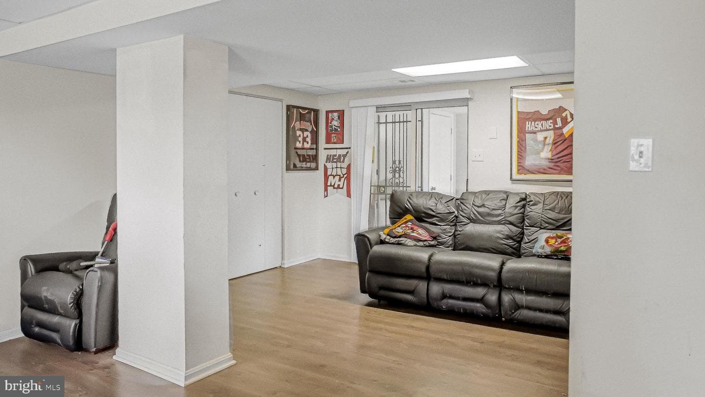 4632 Howe Avenue photo 23