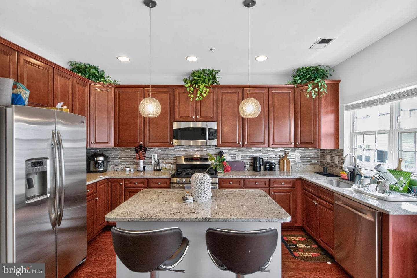 7243 Silver Thorn Way photo 5