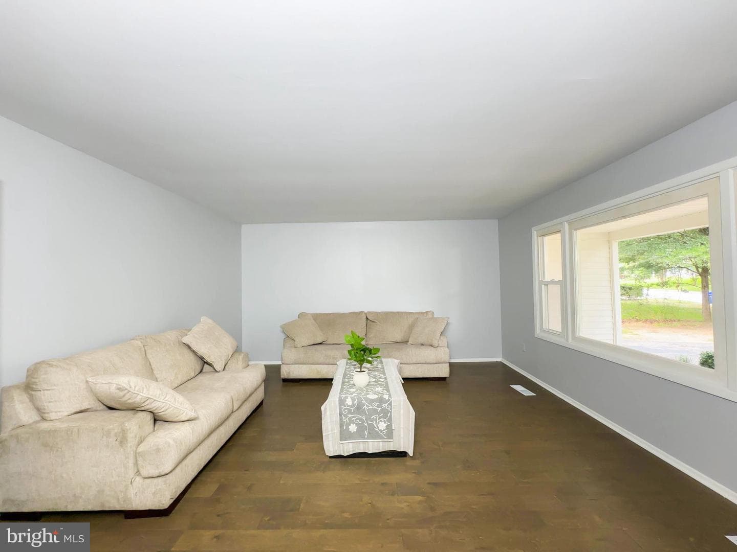 12319 Manvel Lane photo 8