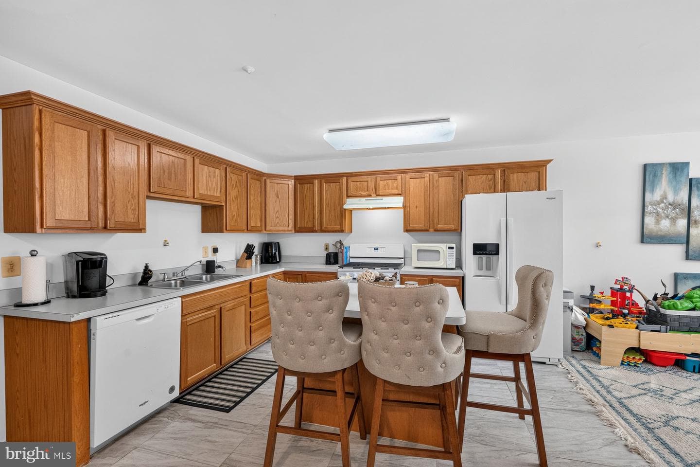10209 Balsam Poplar Place photo 10