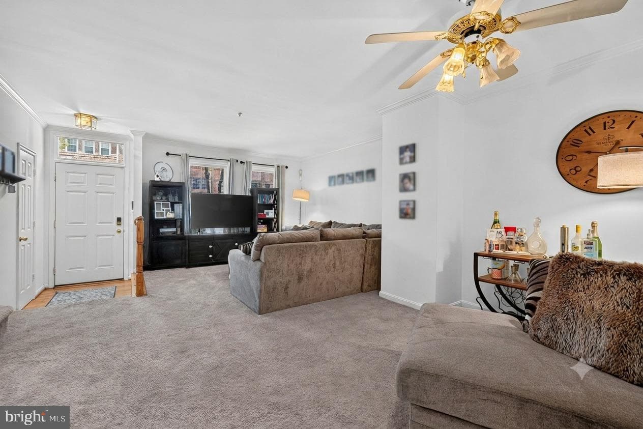 10209 Balsam Poplar Place photo 6