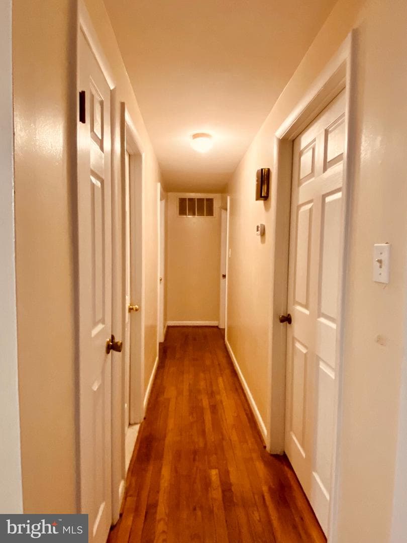 17003 Croom Road photo 10