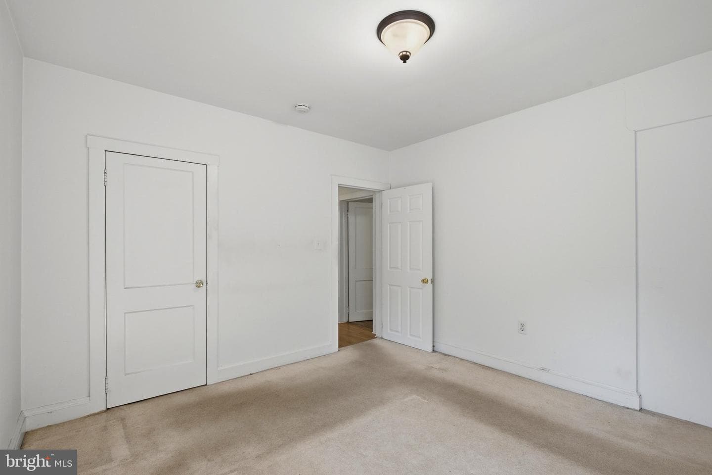 9009 Allentown Road photo 12