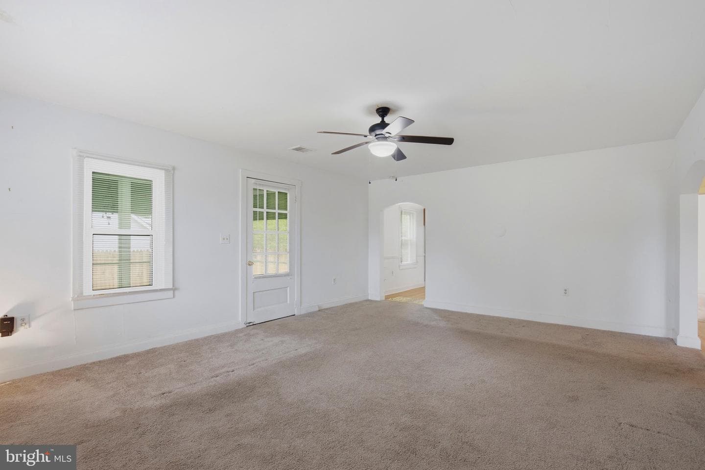 9009 Allentown Road photo 4
