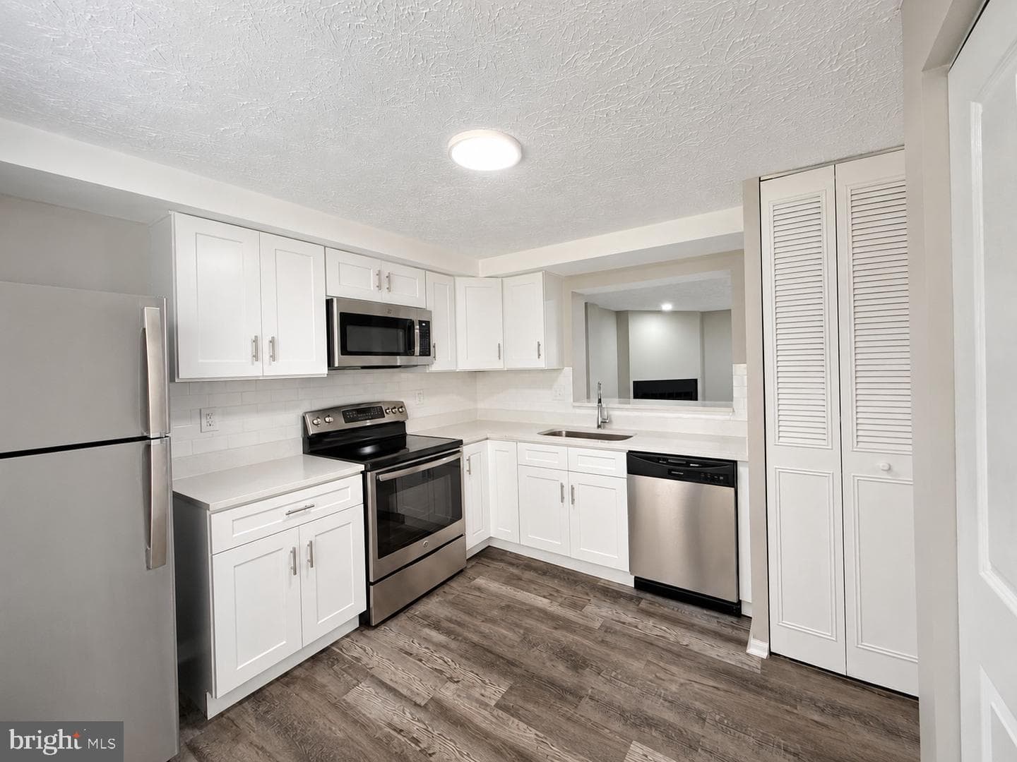 2626 Nemo Court photo 4