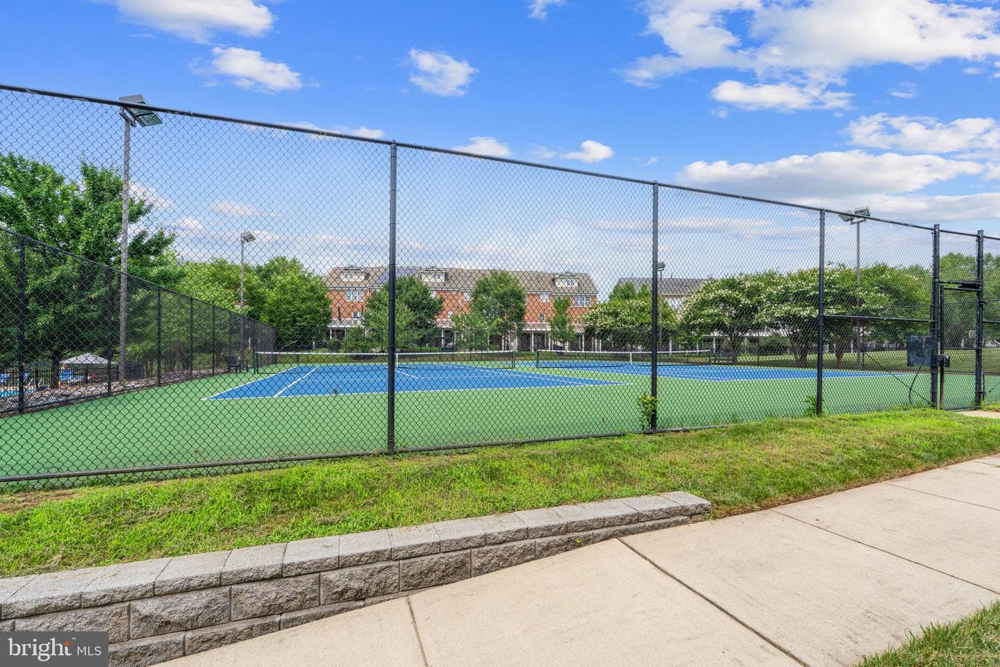 500 Ashaway Lane photo 35