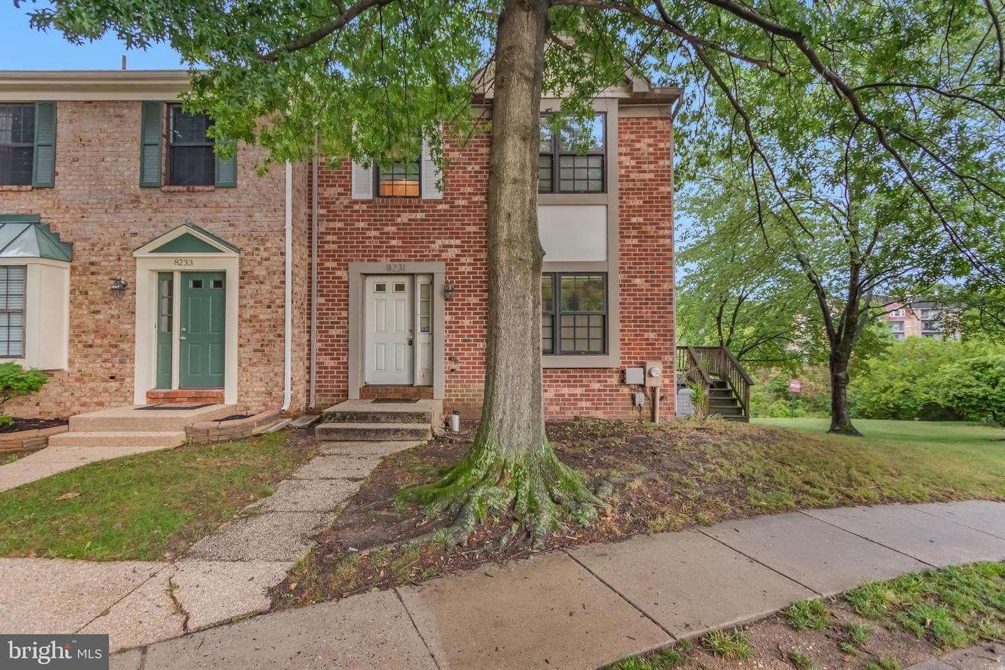 8231 Northlake Court, Laurel