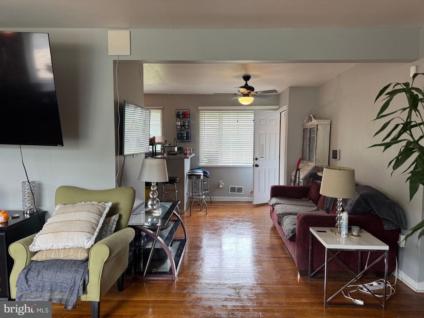 2408 Senator Avenue photo 4