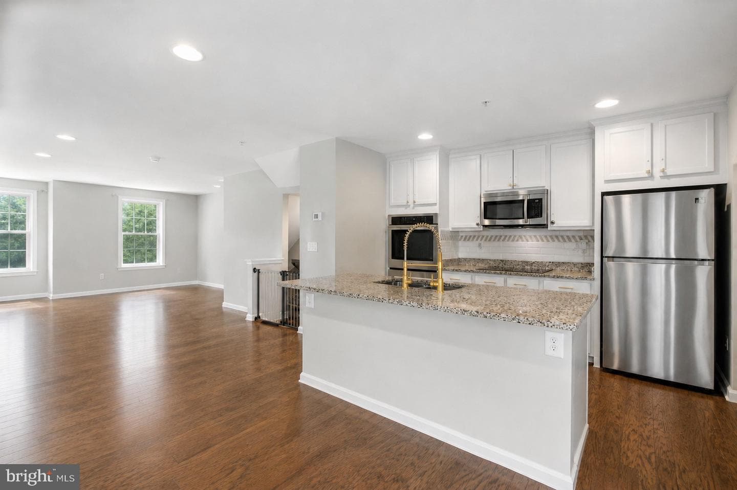 1052 Owens Road photo 16