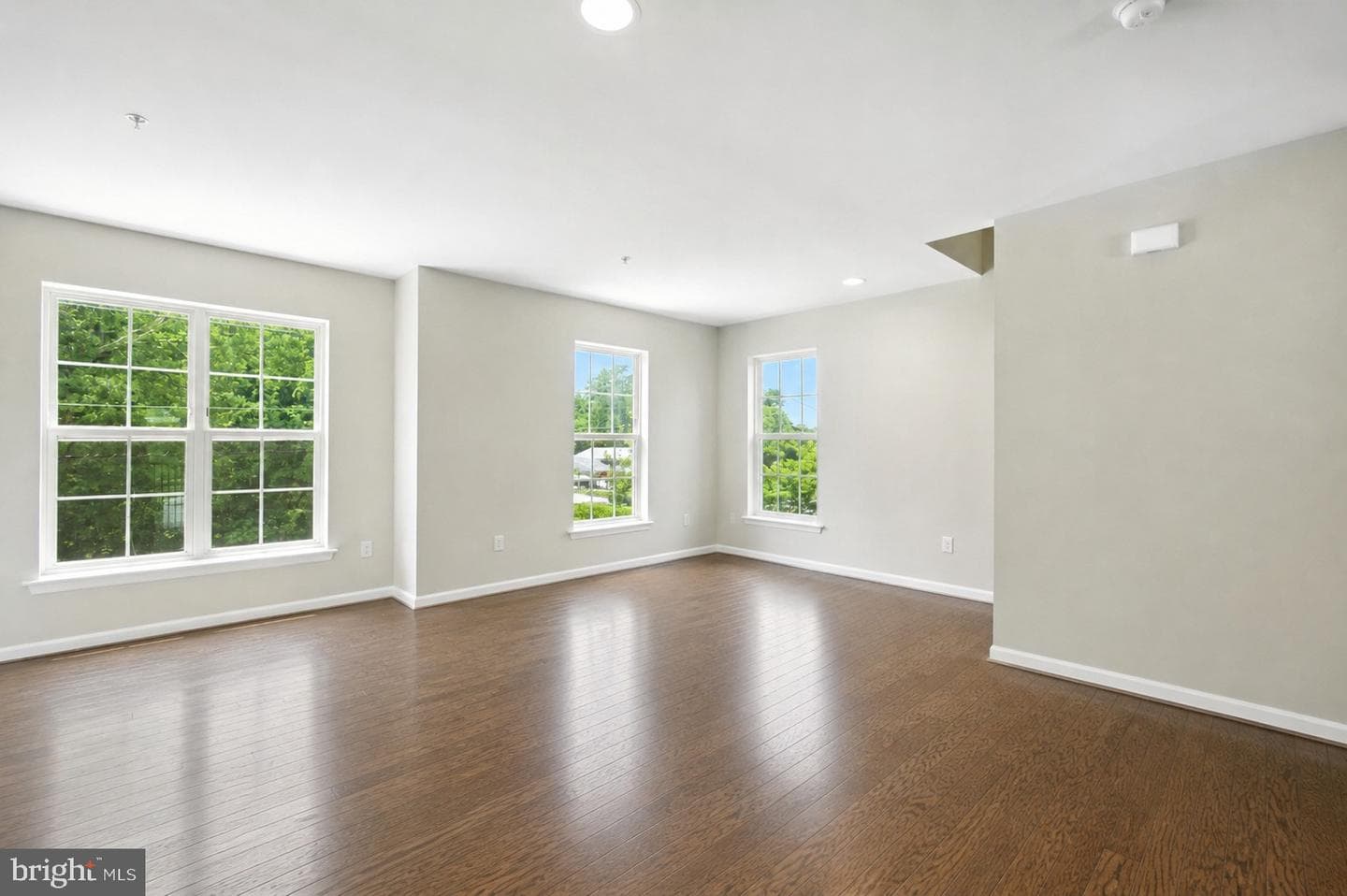 1052 Owens Road photo 22