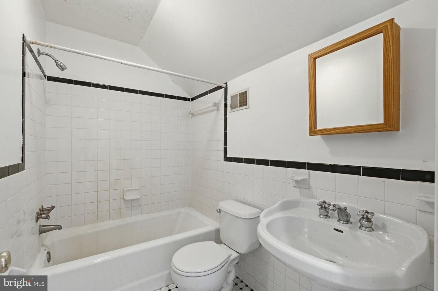 23410 Neck Road photo 24