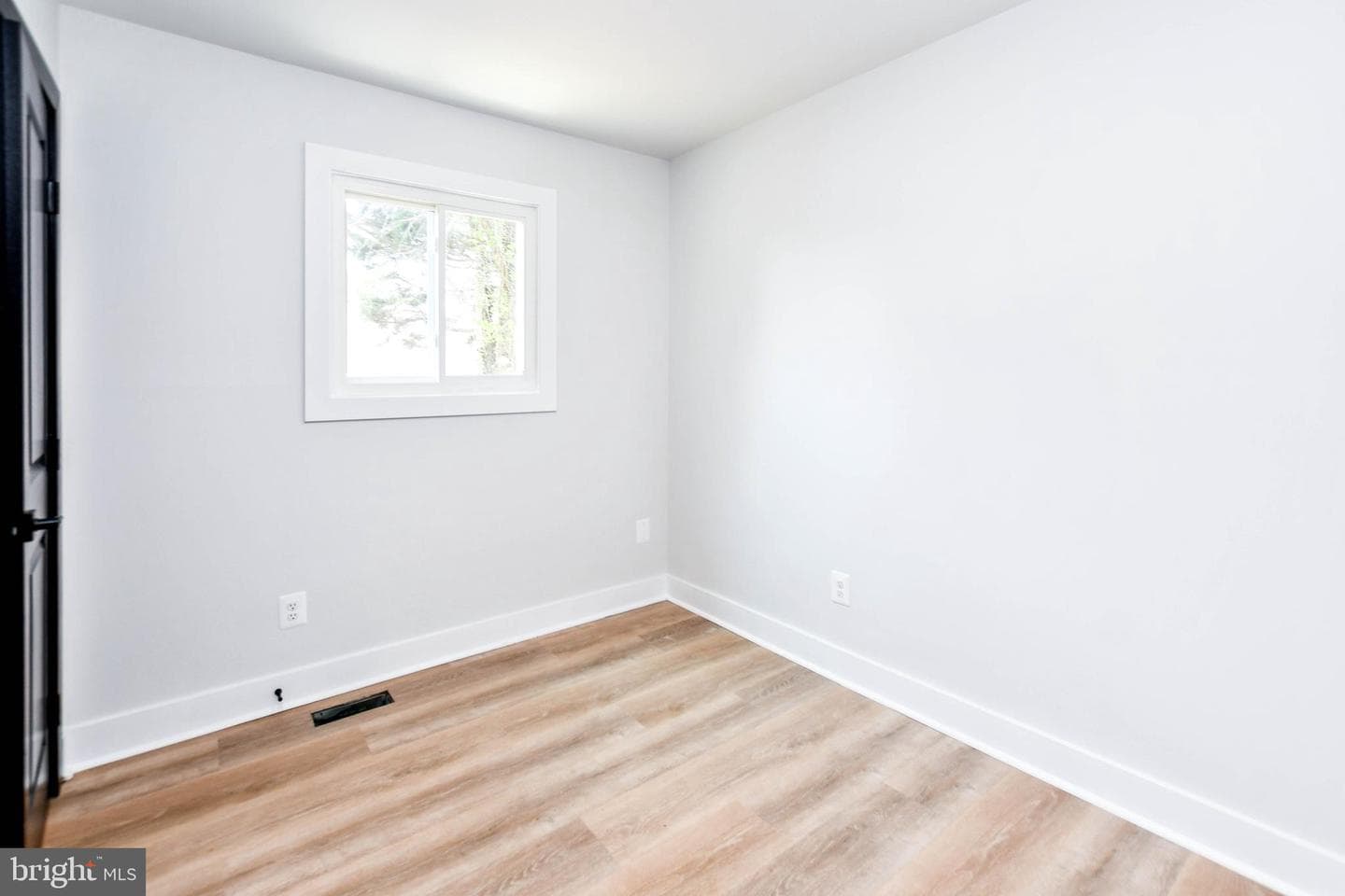 1517 Colony Road photo 15