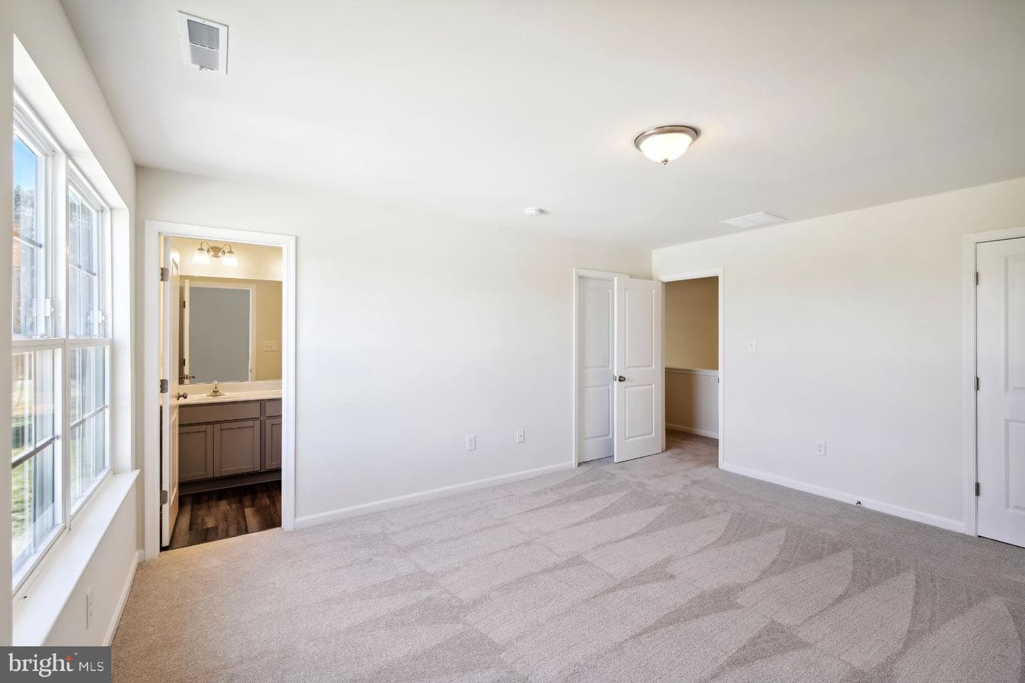 600 Kings Lane photo 20