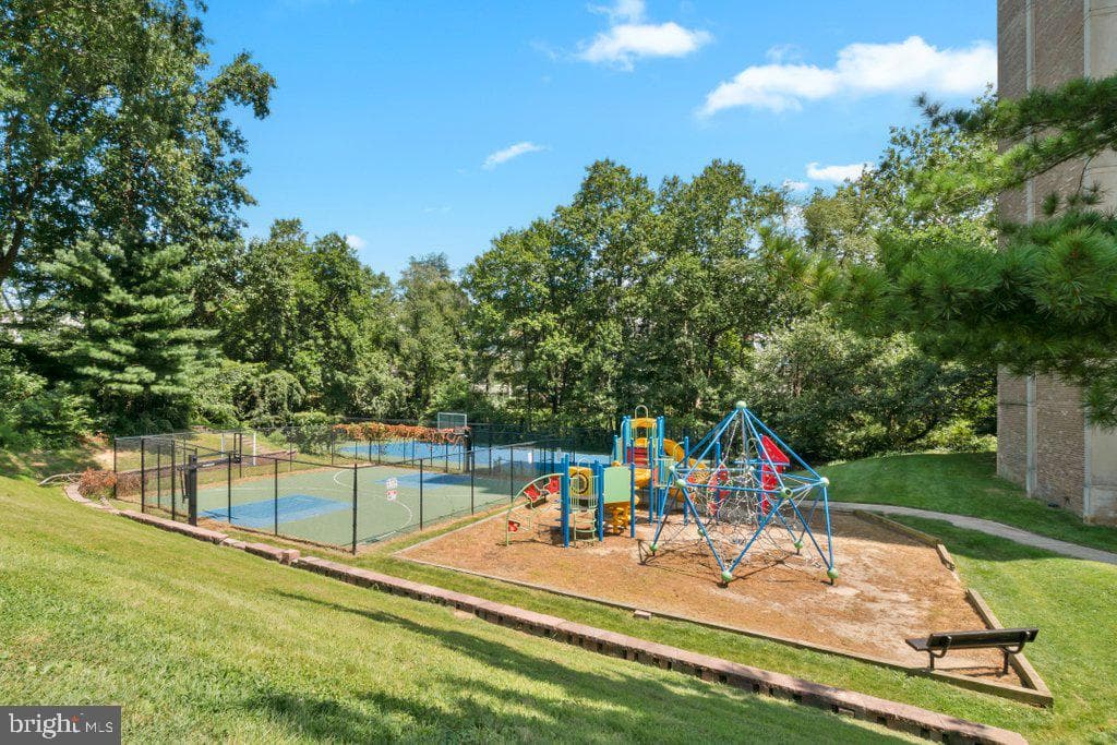 1836 Metzerott Road #1401 photo 9