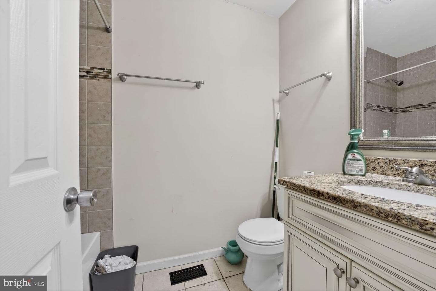3809 Walnut Lane photo 9