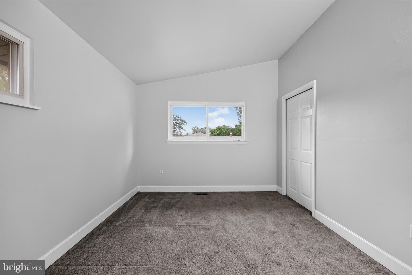 5504 Westminster Court photo 12