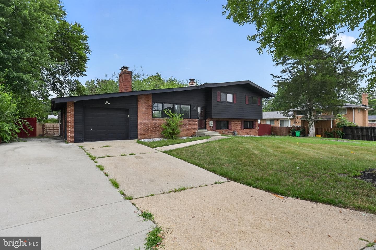 5504 Westminster Court photo 3