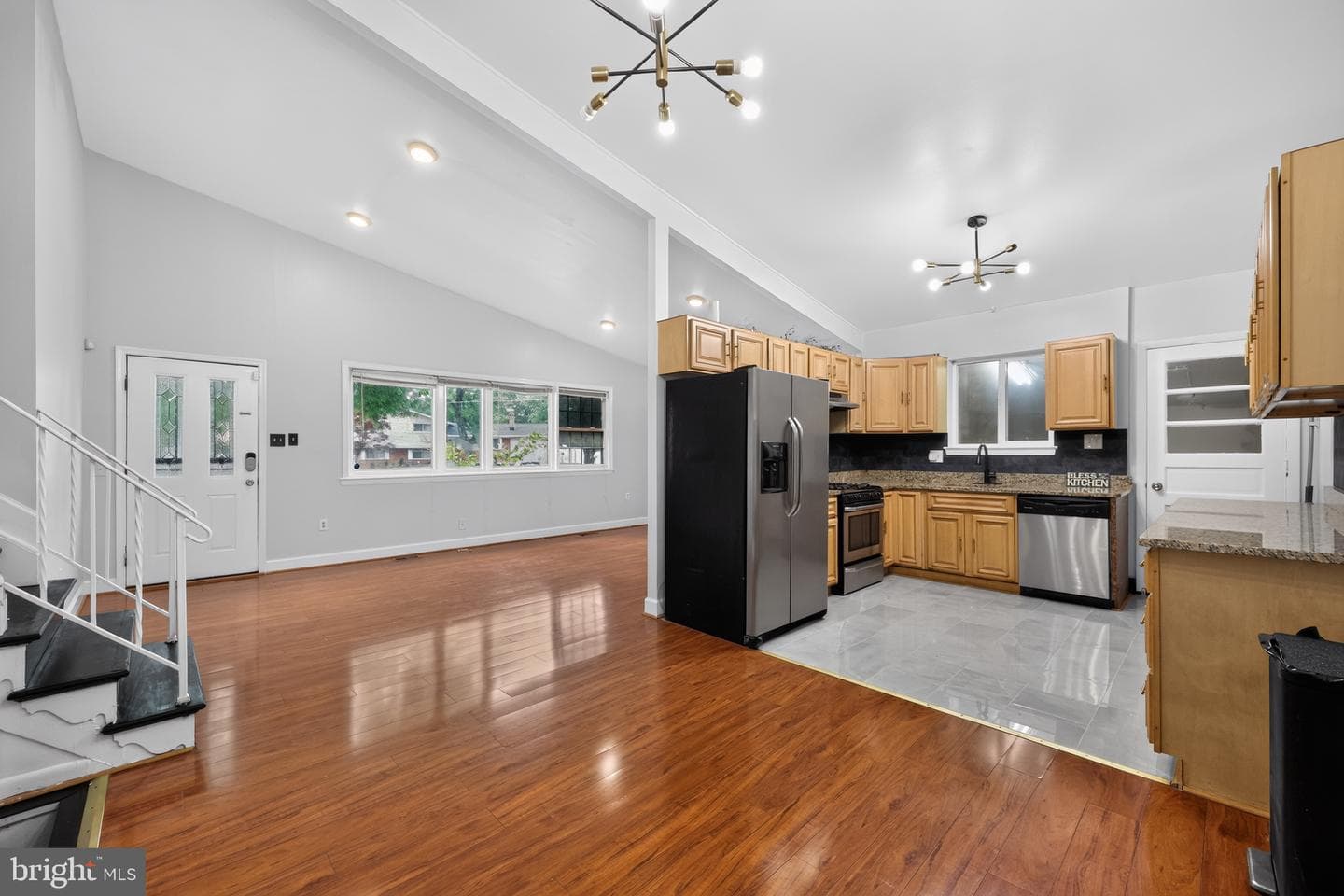 5504 Westminster Court photo 6