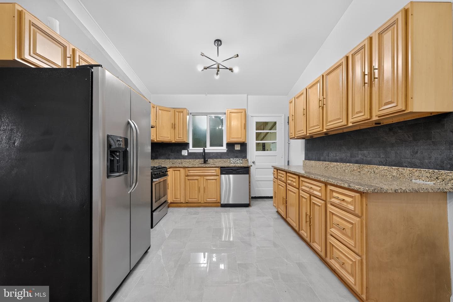 5504 Westminster Court photo 9
