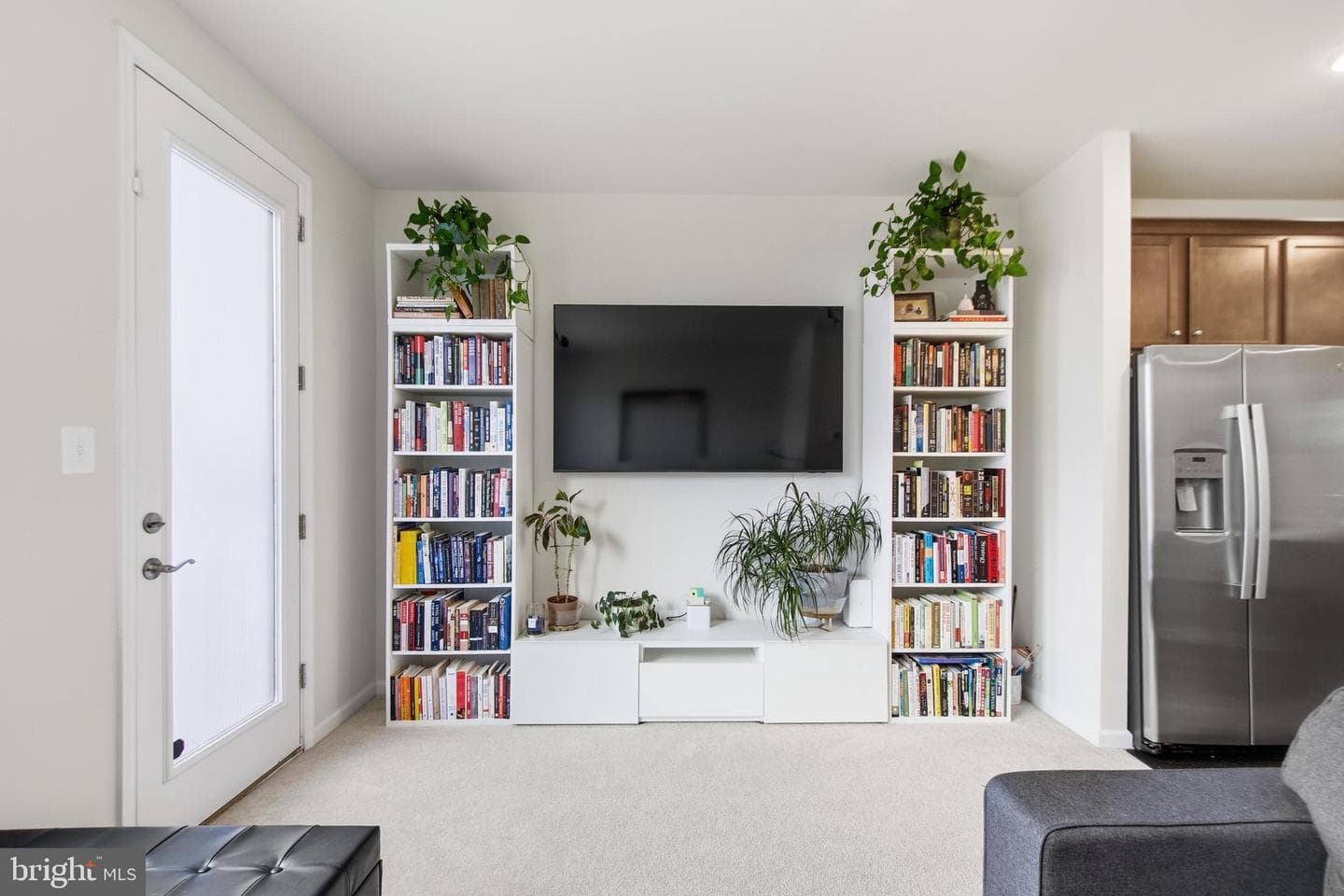 3469 Carnaby Street photo 11