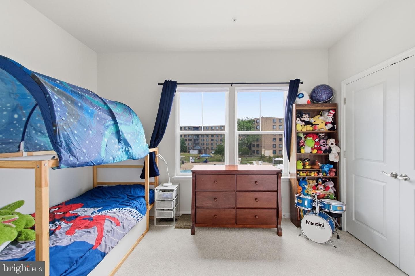 3469 Carnaby Street photo 26