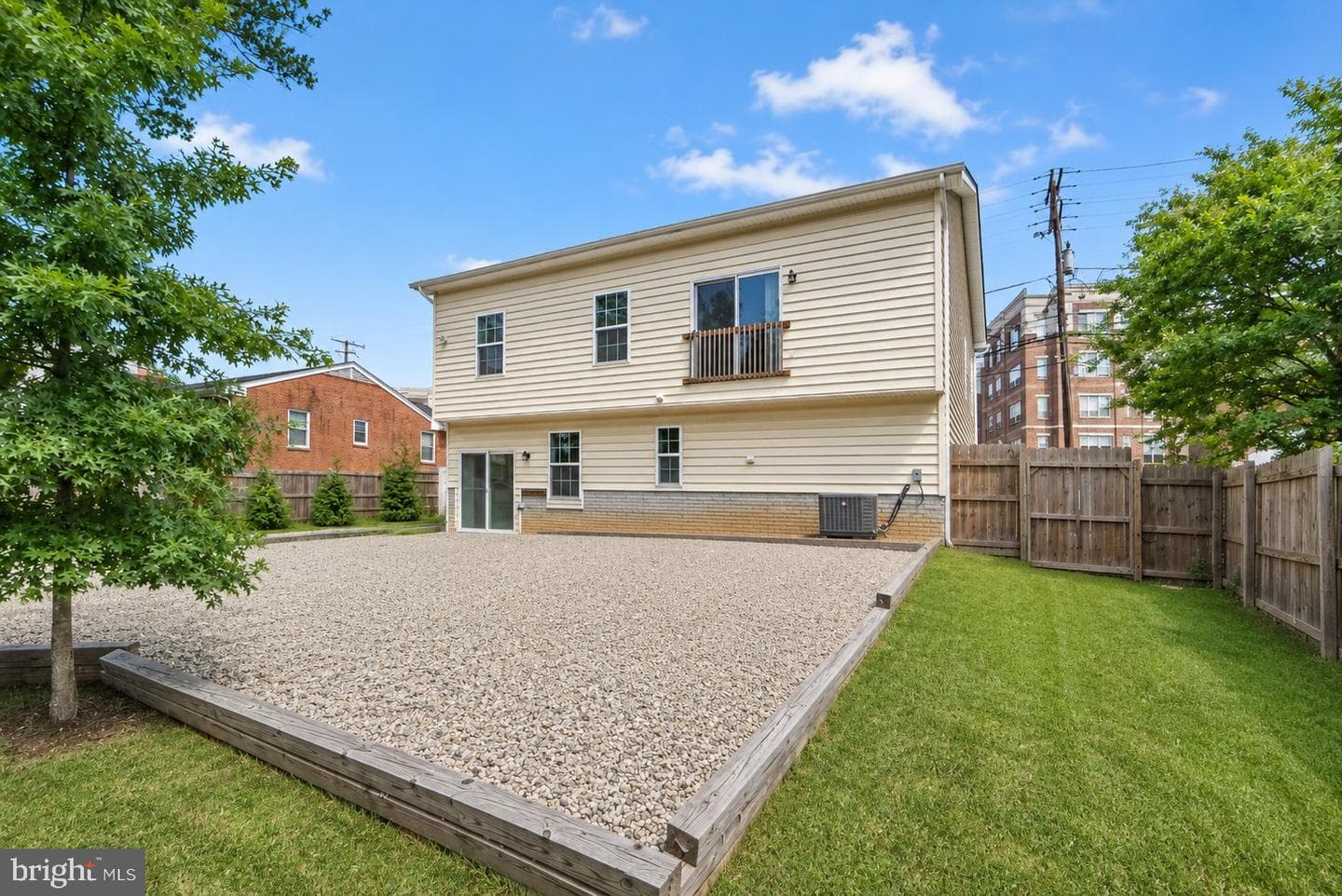 5405 Auth Road photo 40