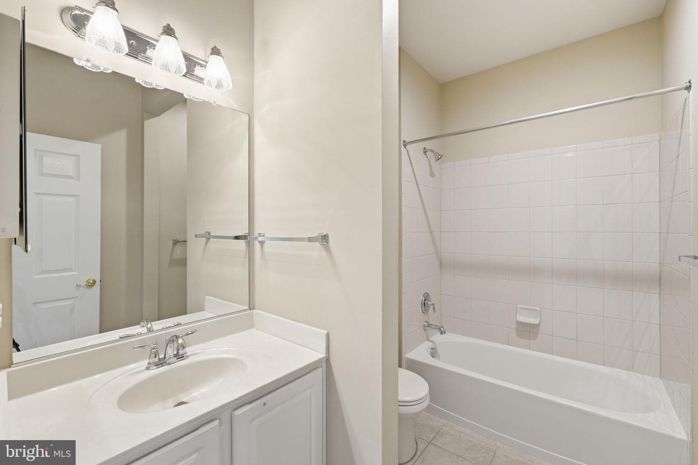 7300 Colchis Court photo 15