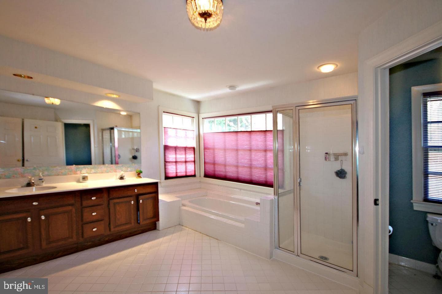 4708 Silverbrook Way photo 16