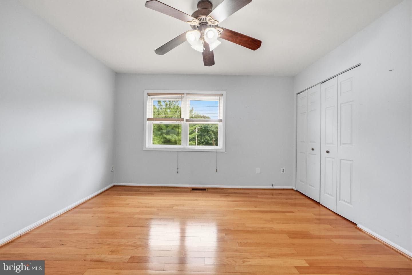 8026 Lakecrest Drive photo 23