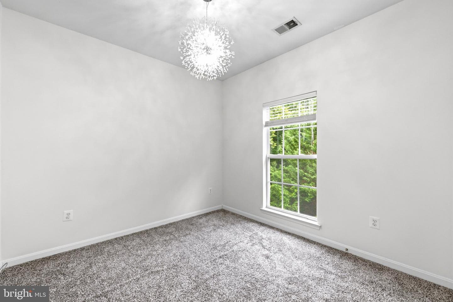 15612 Everglade Lane #404 photo 24
