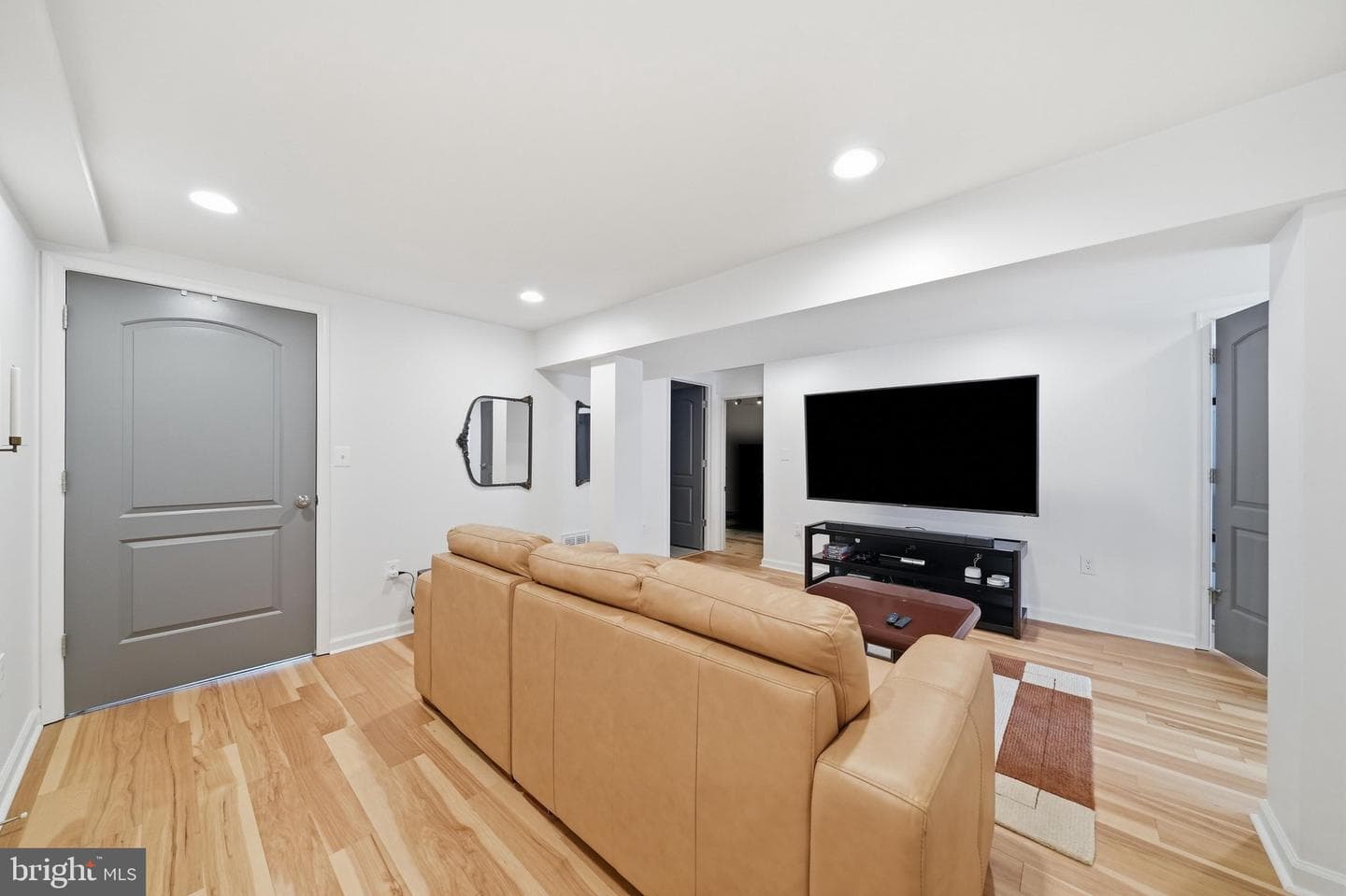 6410 Bushey Drive photo 31