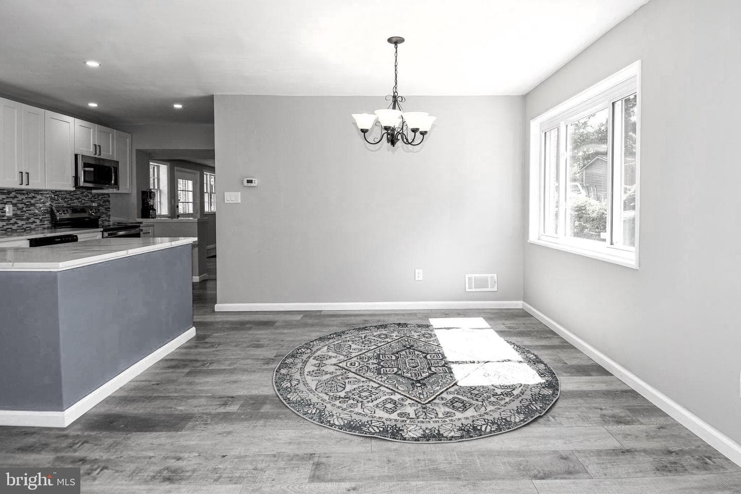 1210 Lindsay Road photo 8