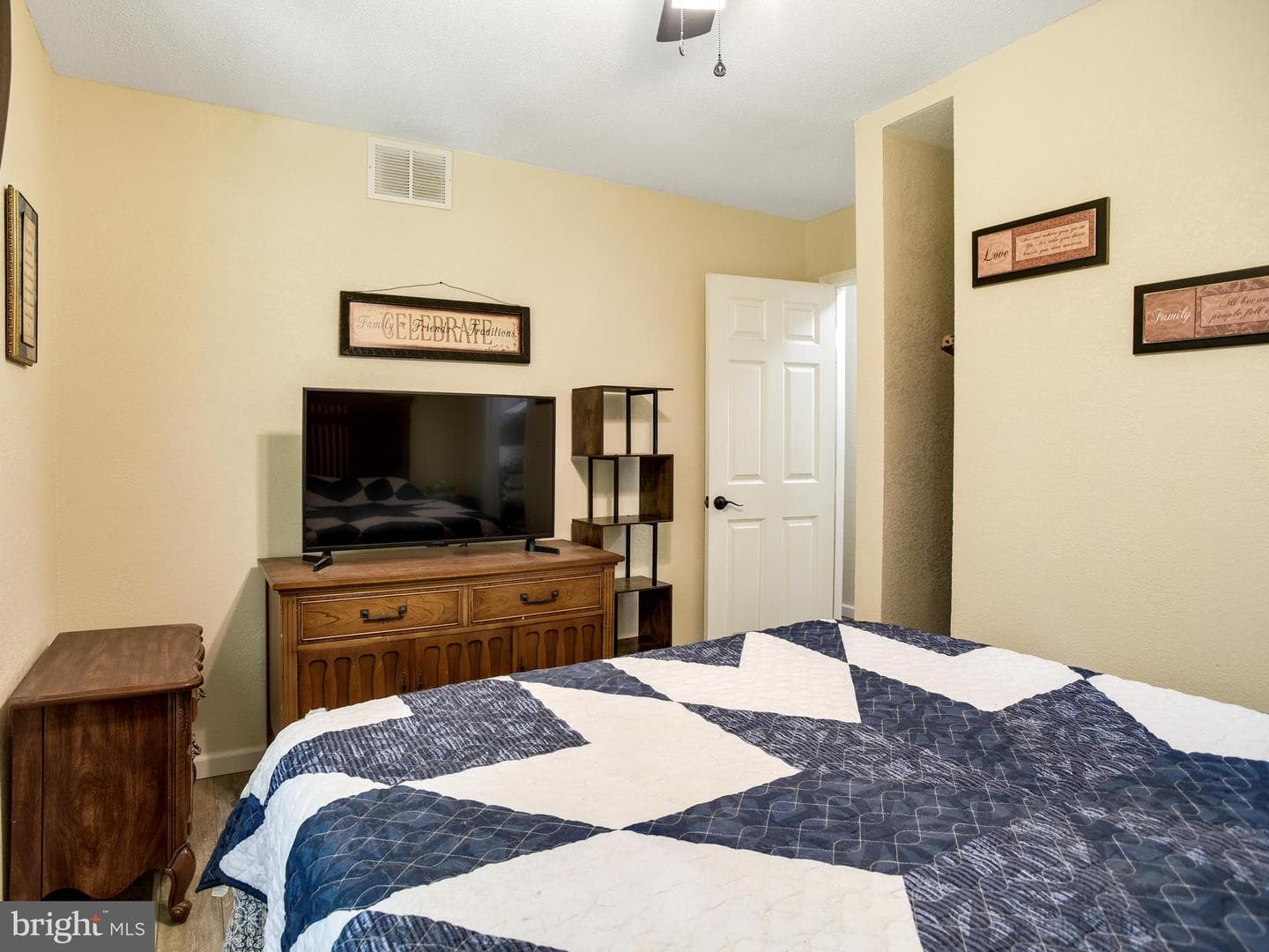 16500 Bealle Hill Road photo 16