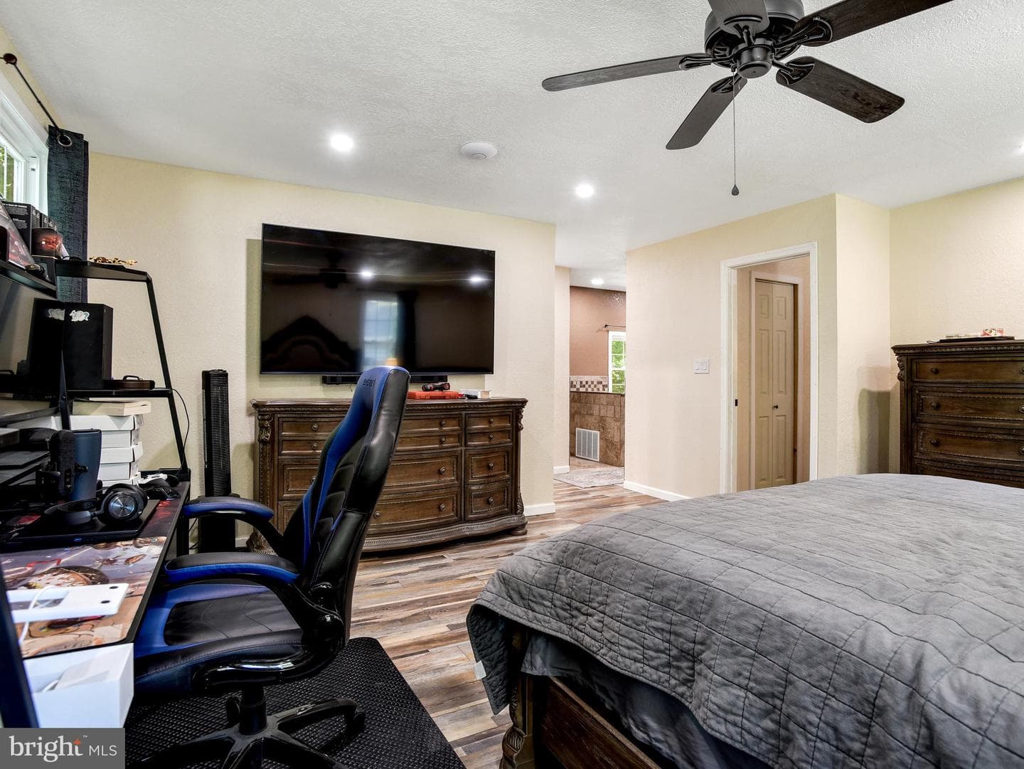 16500 Bealle Hill Road photo 19