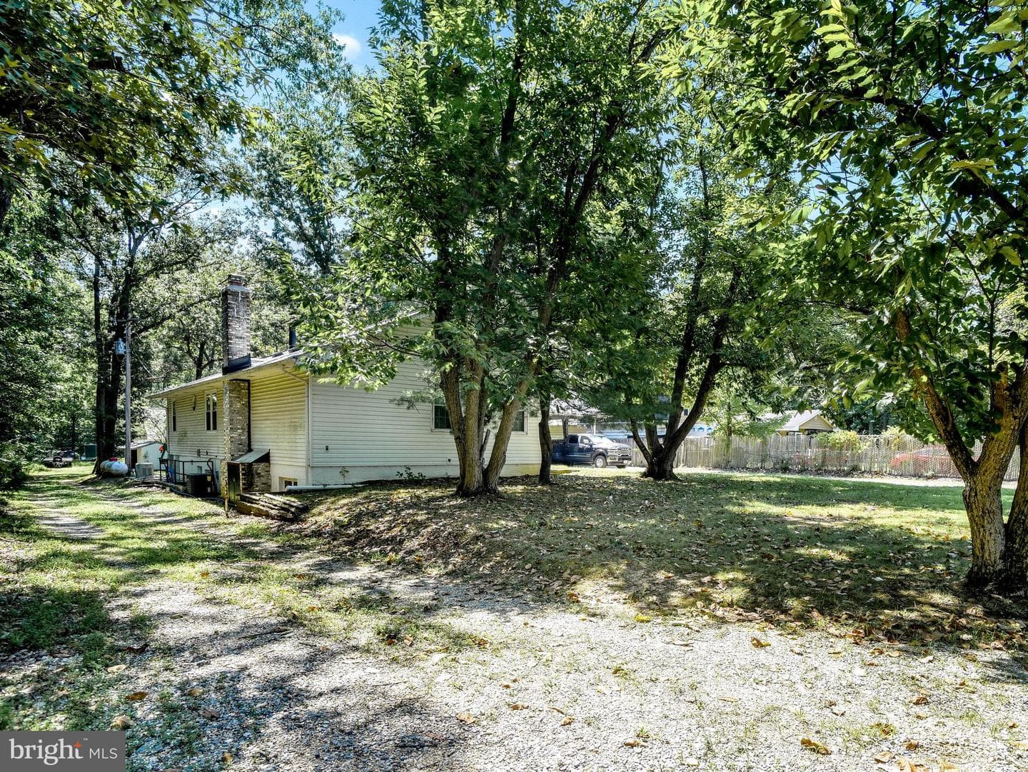 16500 Bealle Hill Road photo 35