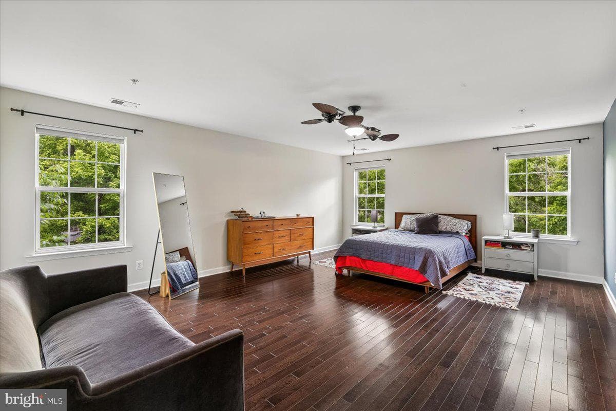 3602 Taylor Street photo 10