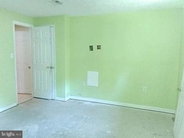10711 Featherstone Drive photo 9
