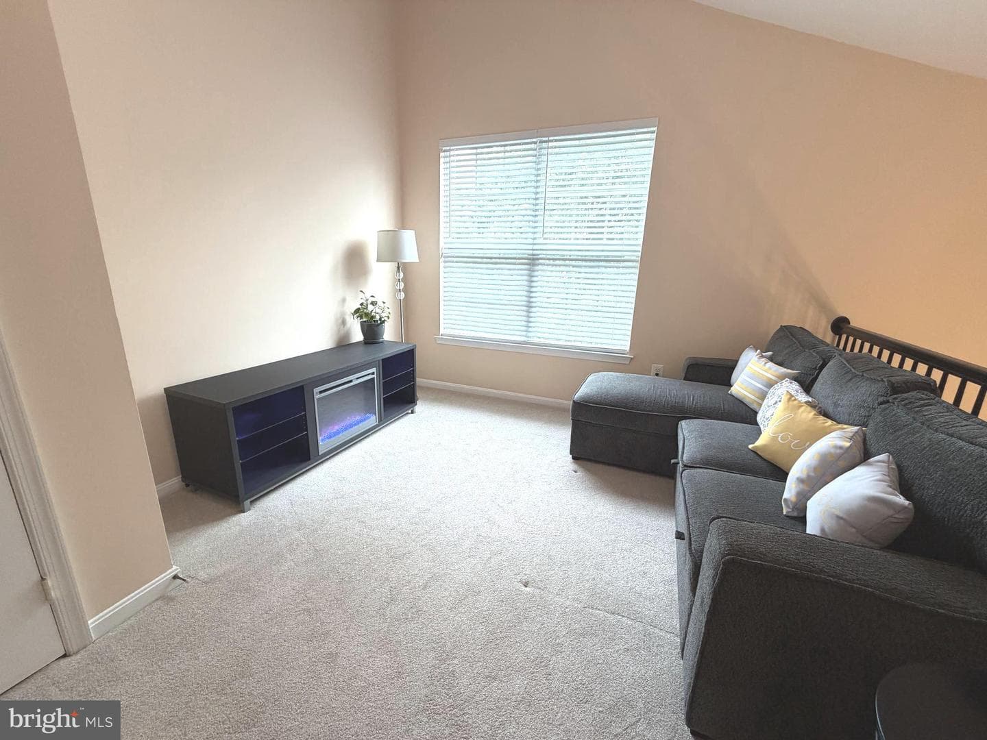15616 Everglade Lane #406 photo 33