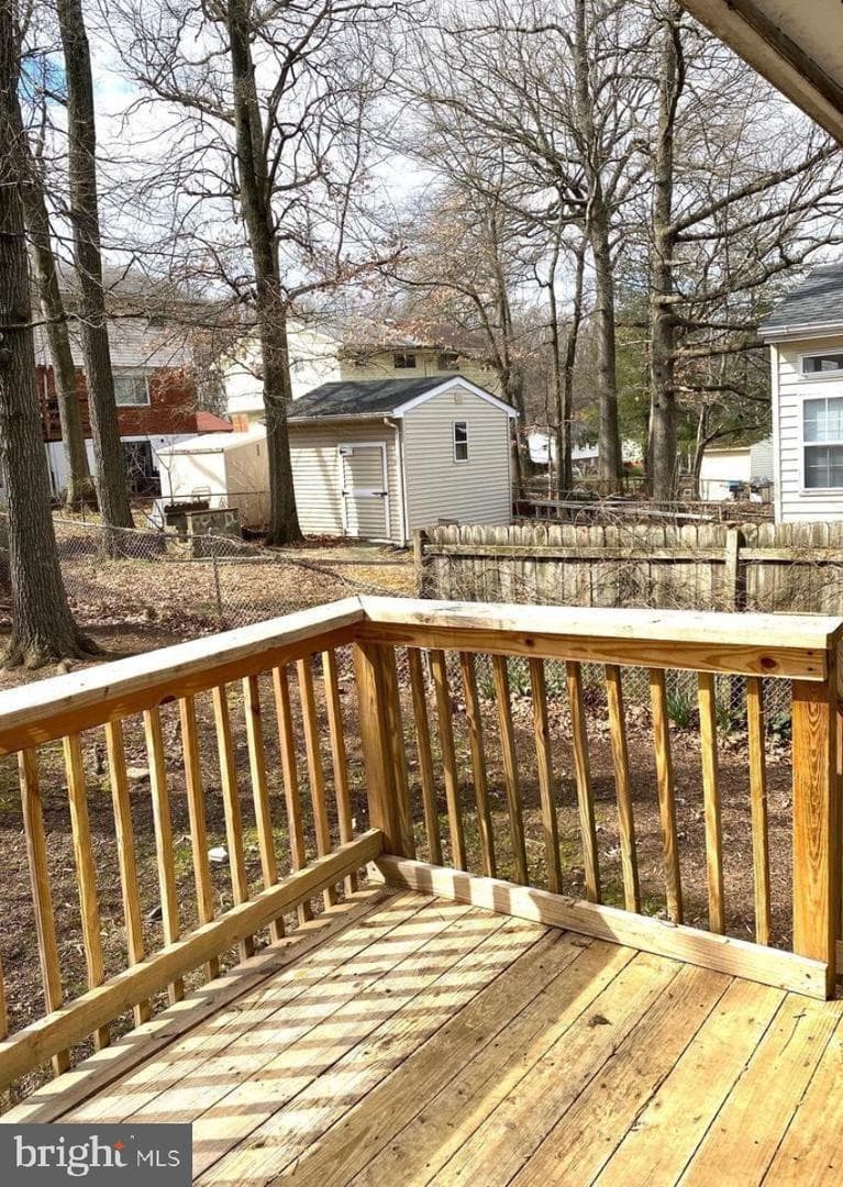 822 Booker Place photo 6