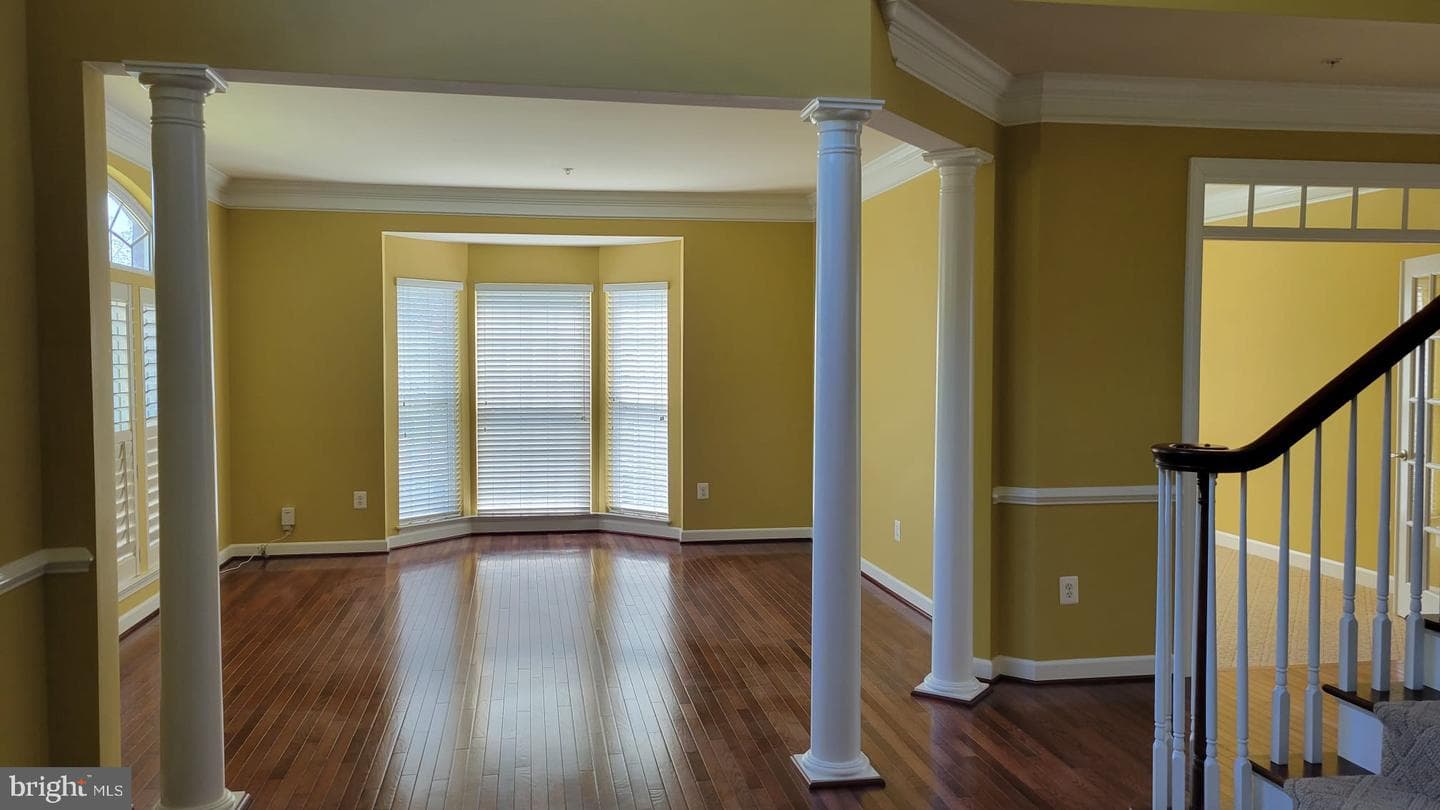 15404 Symondsbury Way photo 35
