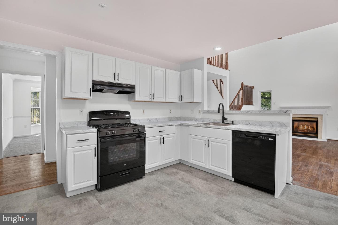 10014 Westerly Lane photo 7