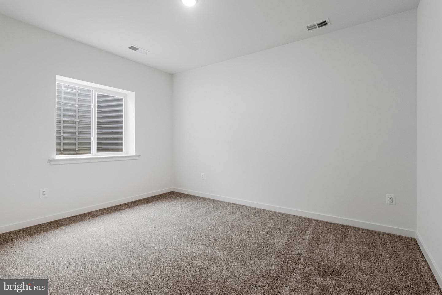 2013 Saint James Road photo 76