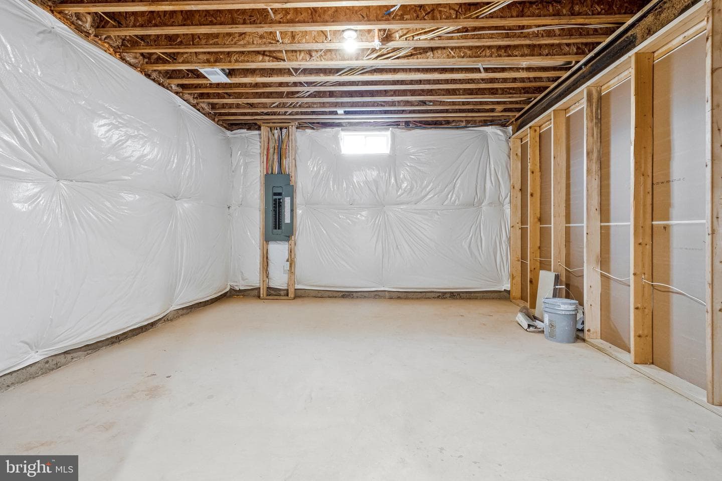 2013 Saint James Road photo 79