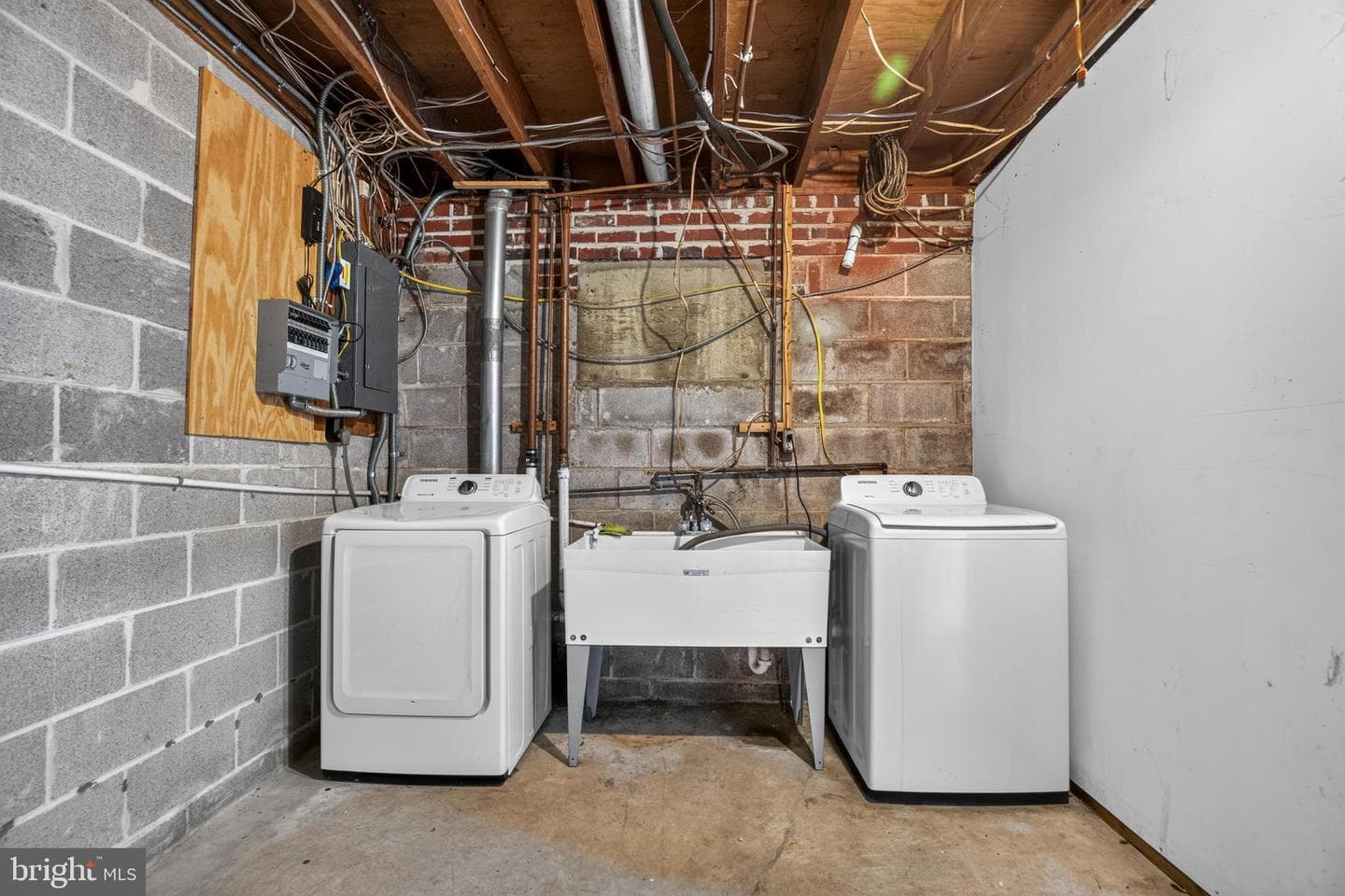 17508 Clinton Drive photo 31