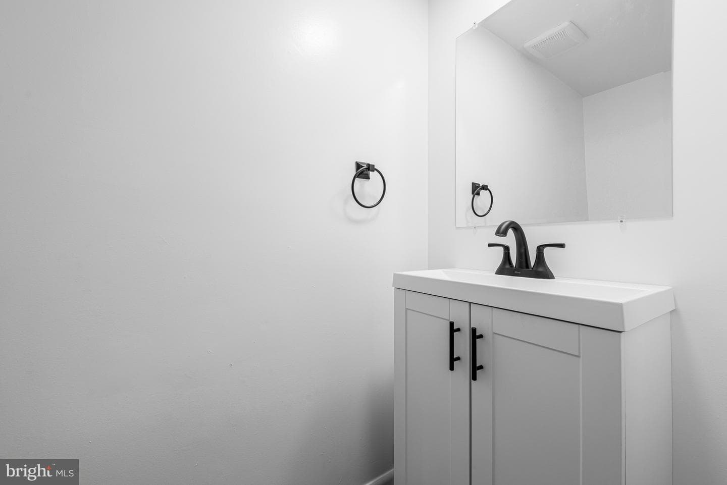 13004 Midsummer Lane photo 14