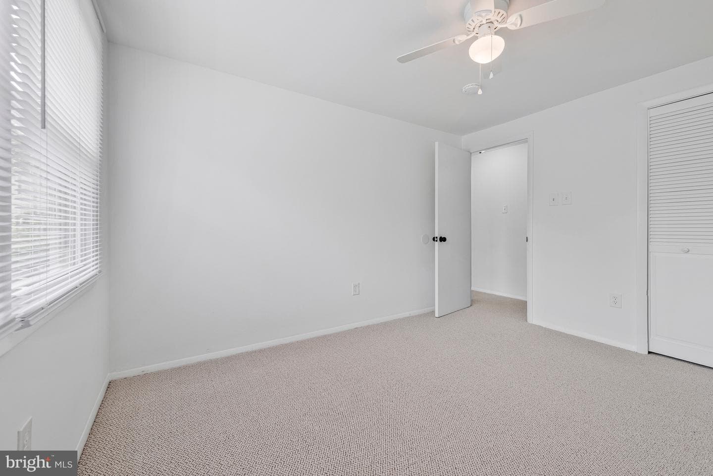 13004 Midsummer Lane photo 19