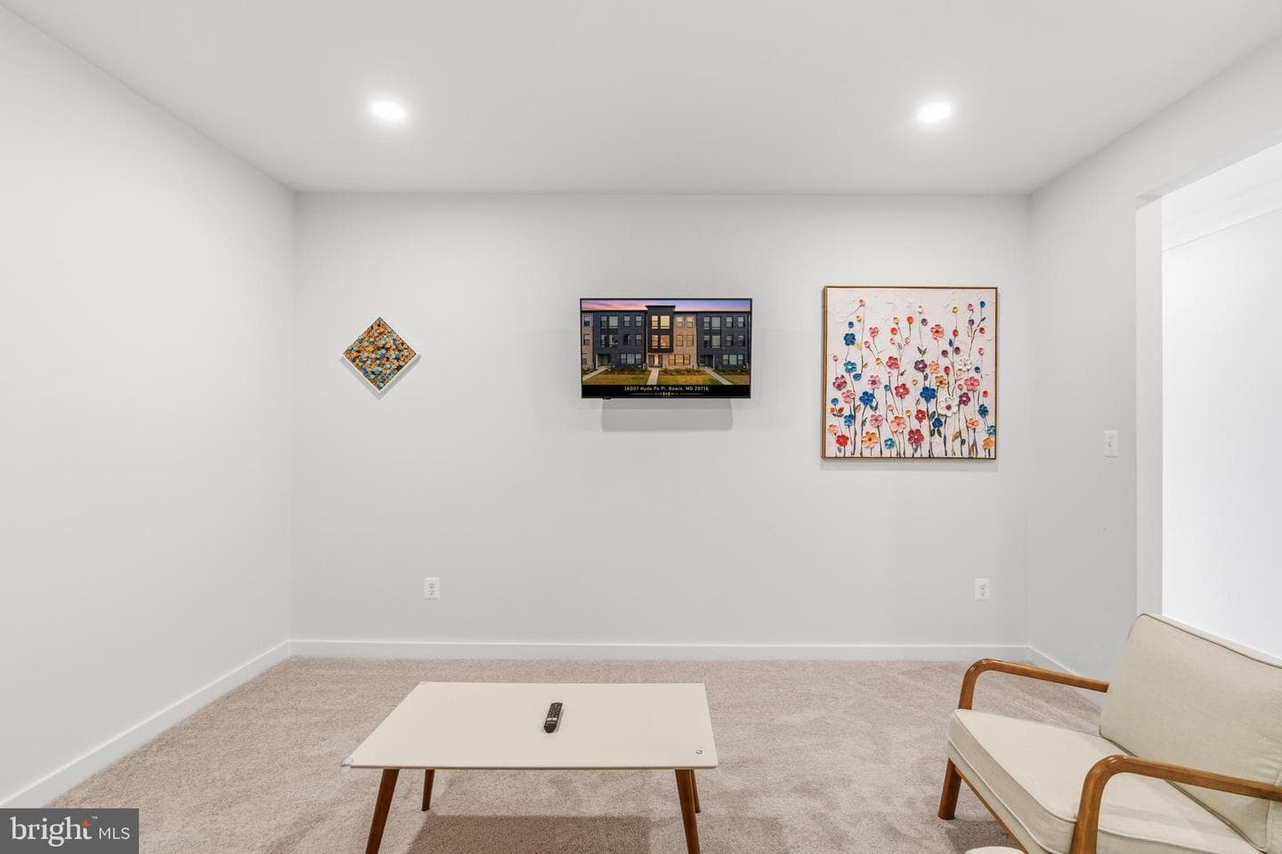 16007 Hyde Park Place photo 13
