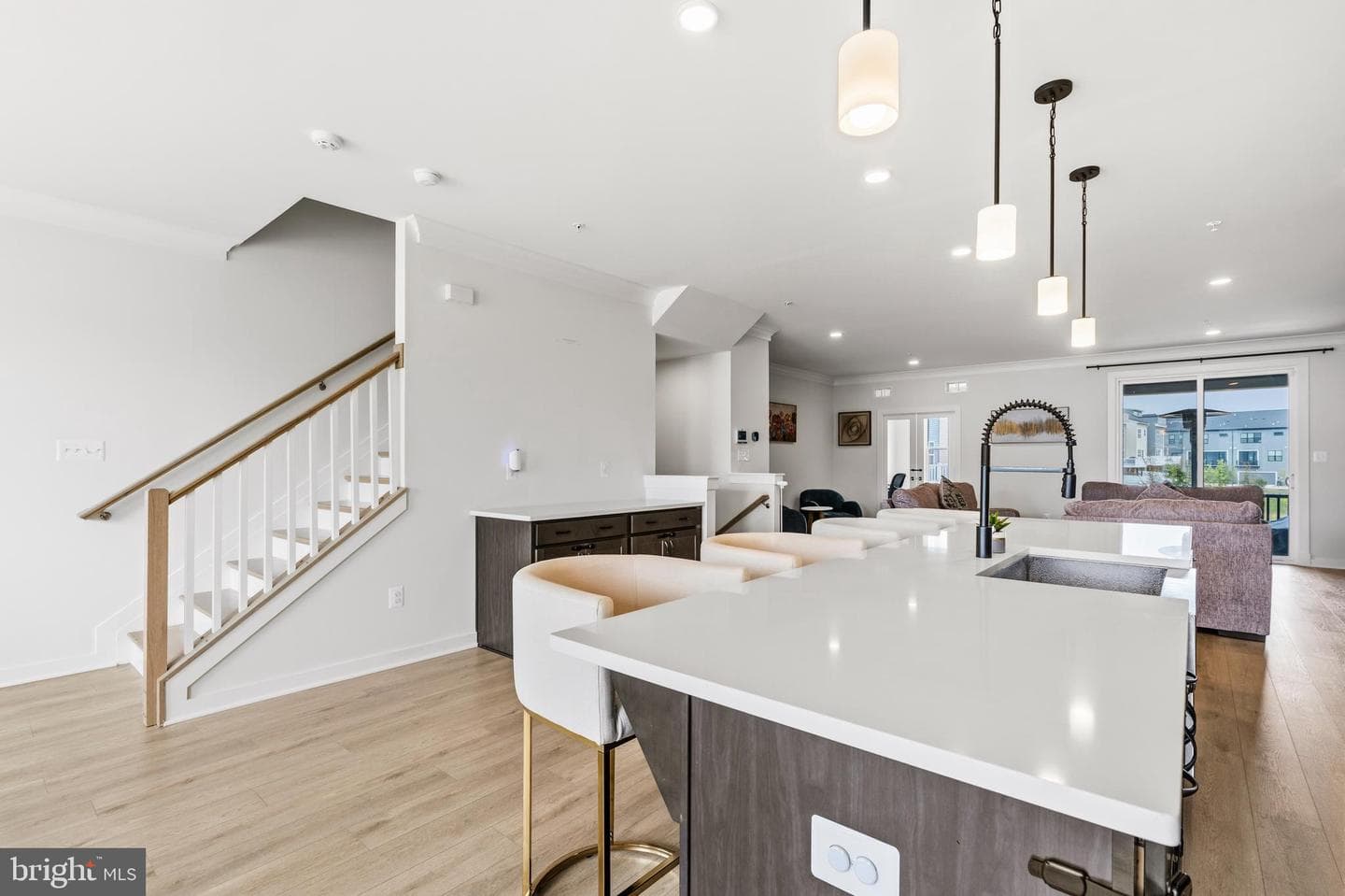 16007 Hyde Park Place photo 22