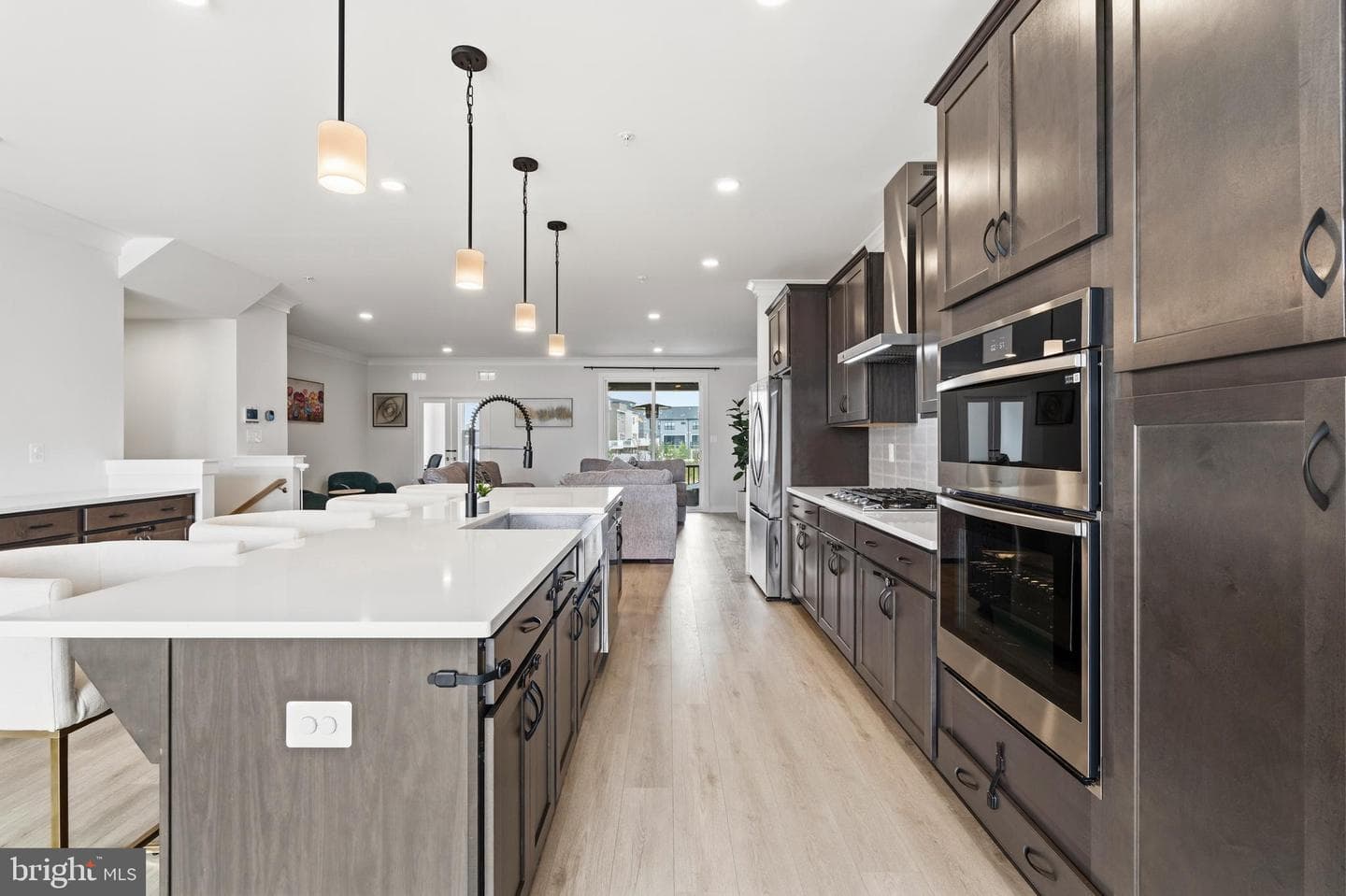 16007 Hyde Park Place photo 23