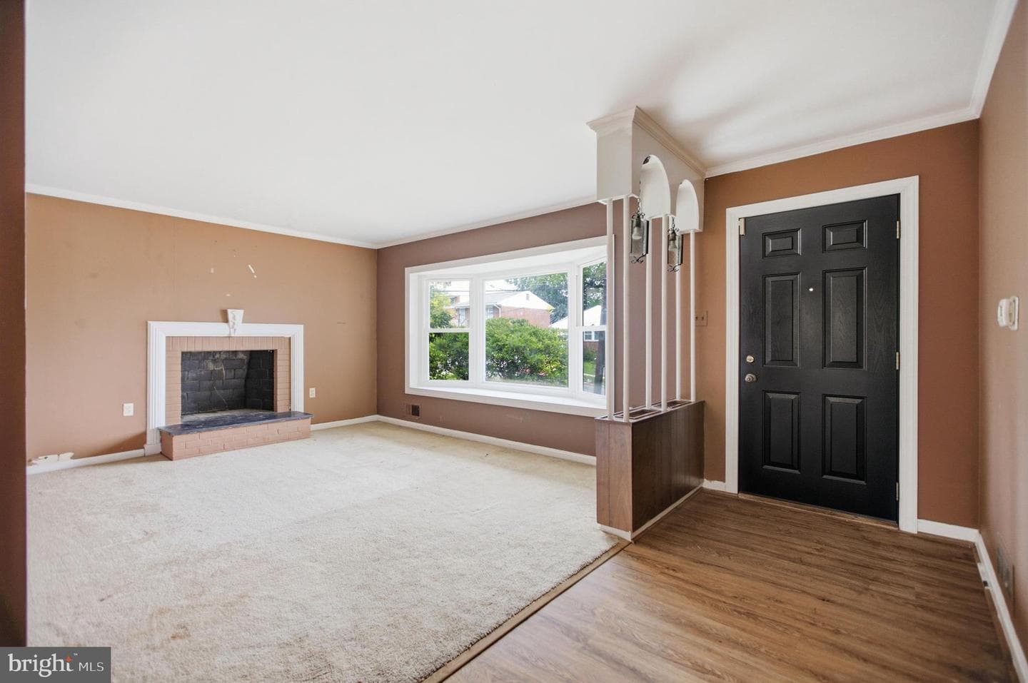 907 Luray Place photo 6